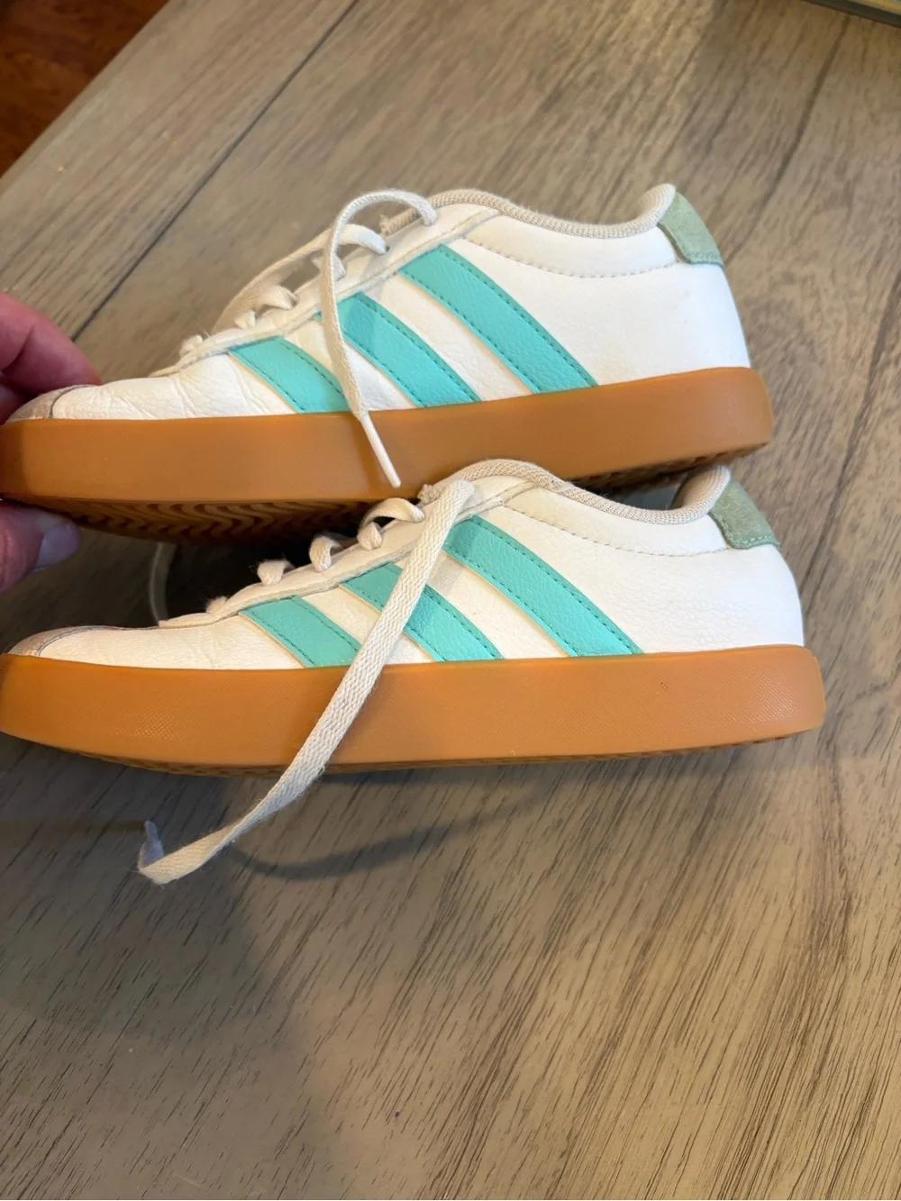 Adidas Kids White Sneakers with Aqua Stripes and Gum Sole